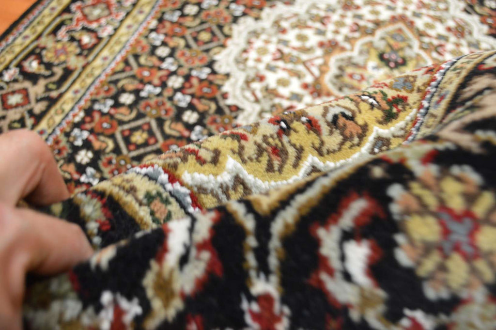 3' 1" x 5' 1" India Bijar Rug image 6