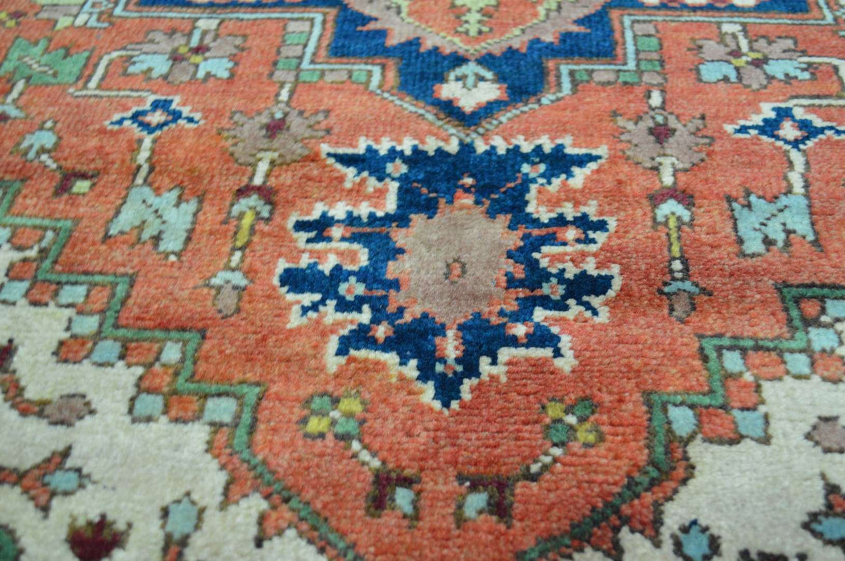 3' 8" x 6' 0" India Serapi Rug image 8