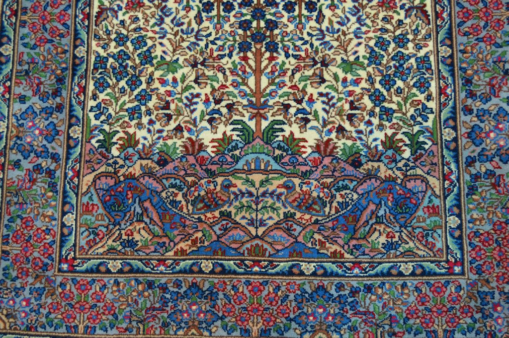 3' 0" x 5' 6" Persian Tabriz Rug image 4