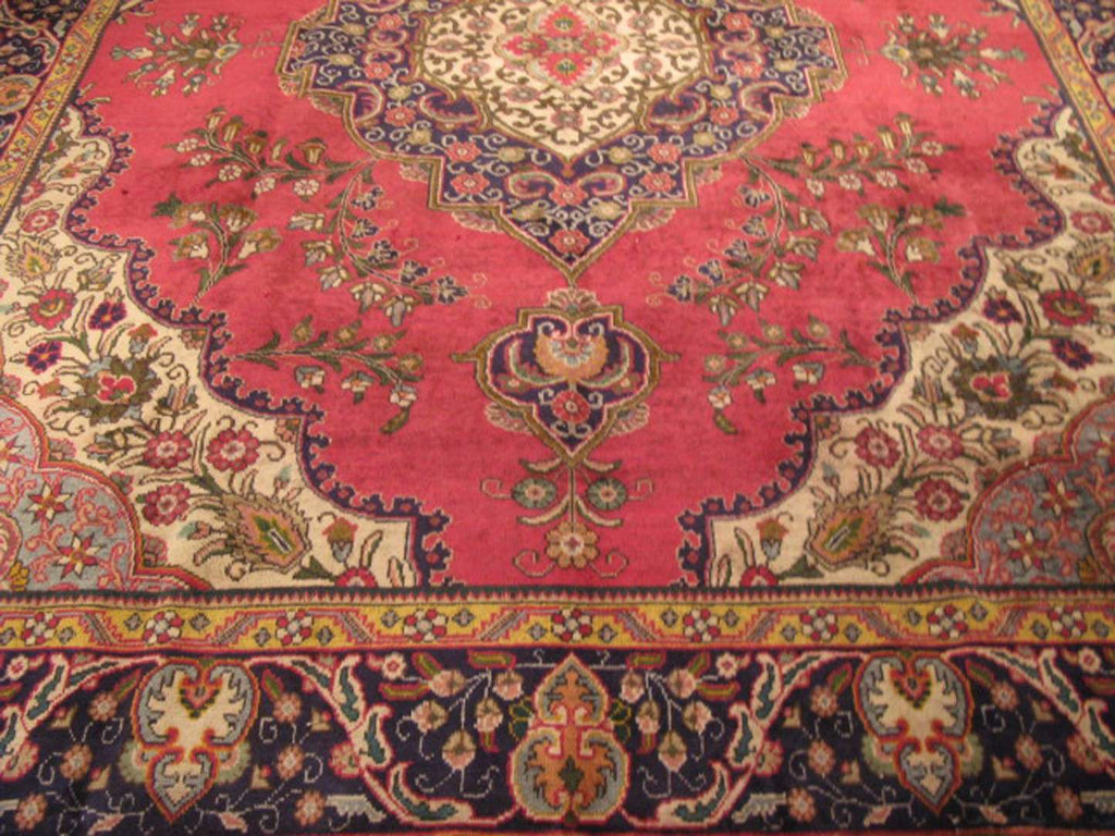 10' 0" x 12' 9" Persian Tabriz Rug image 5