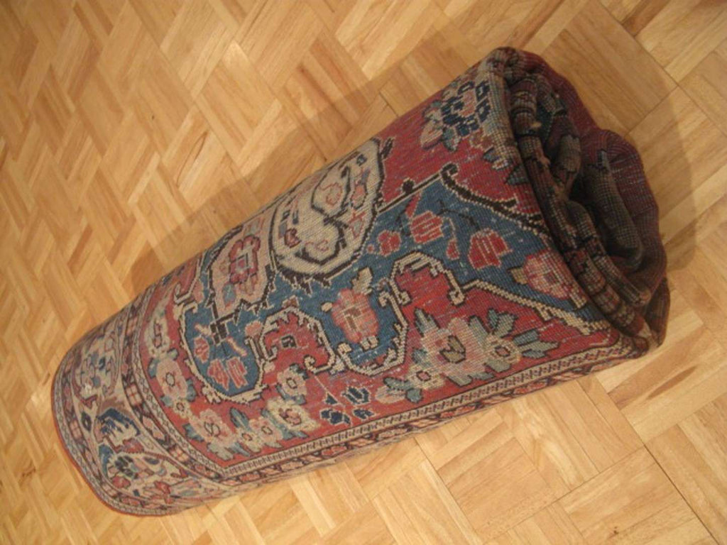 6' 1" x 10' 8" Persian Sarouk Rug image 11