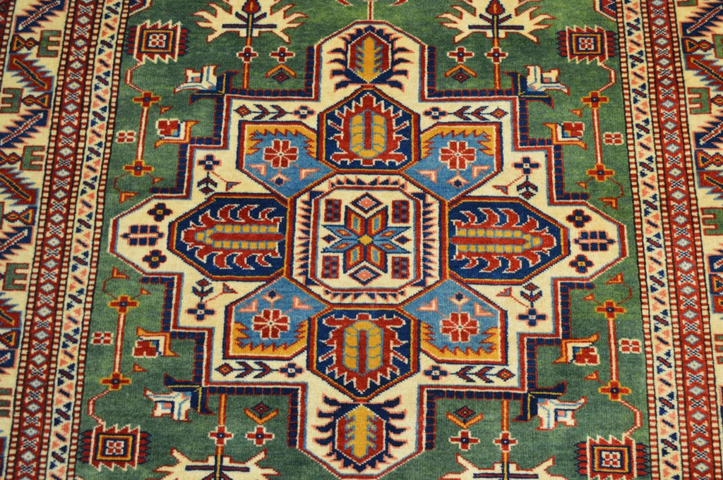 4' 3" x 5' 5" Pakistan Shirvan Rug image 9