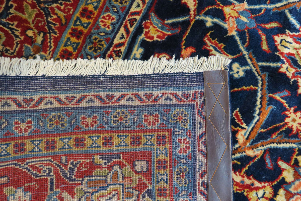 6' 4" x 10' 1" Persian Sarouk Rug image 3