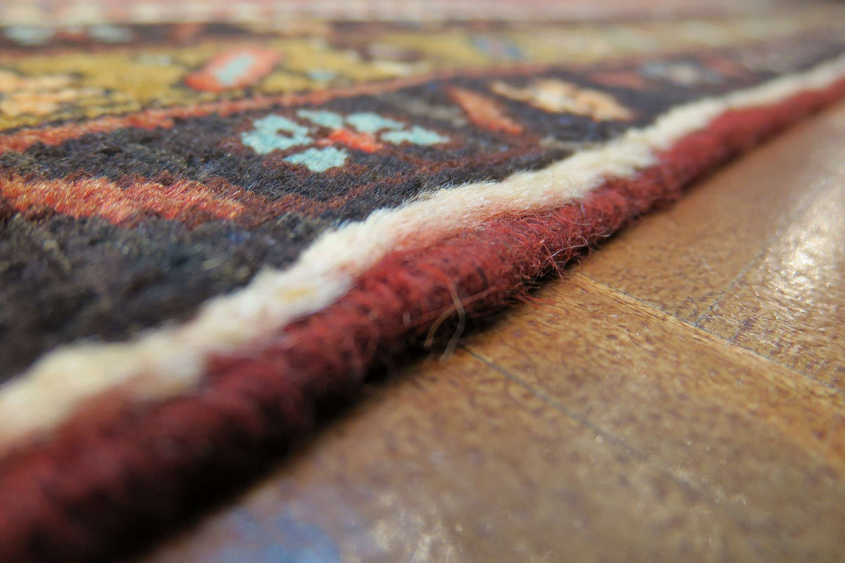 3' 7" x 4' 9" Vintage Hamadan Rug image 8
