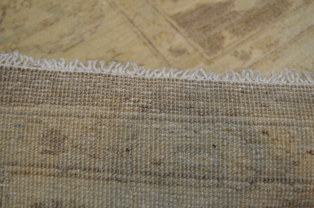 8' 1" x 9' 7" Pakistan Peshawar Rug image 11