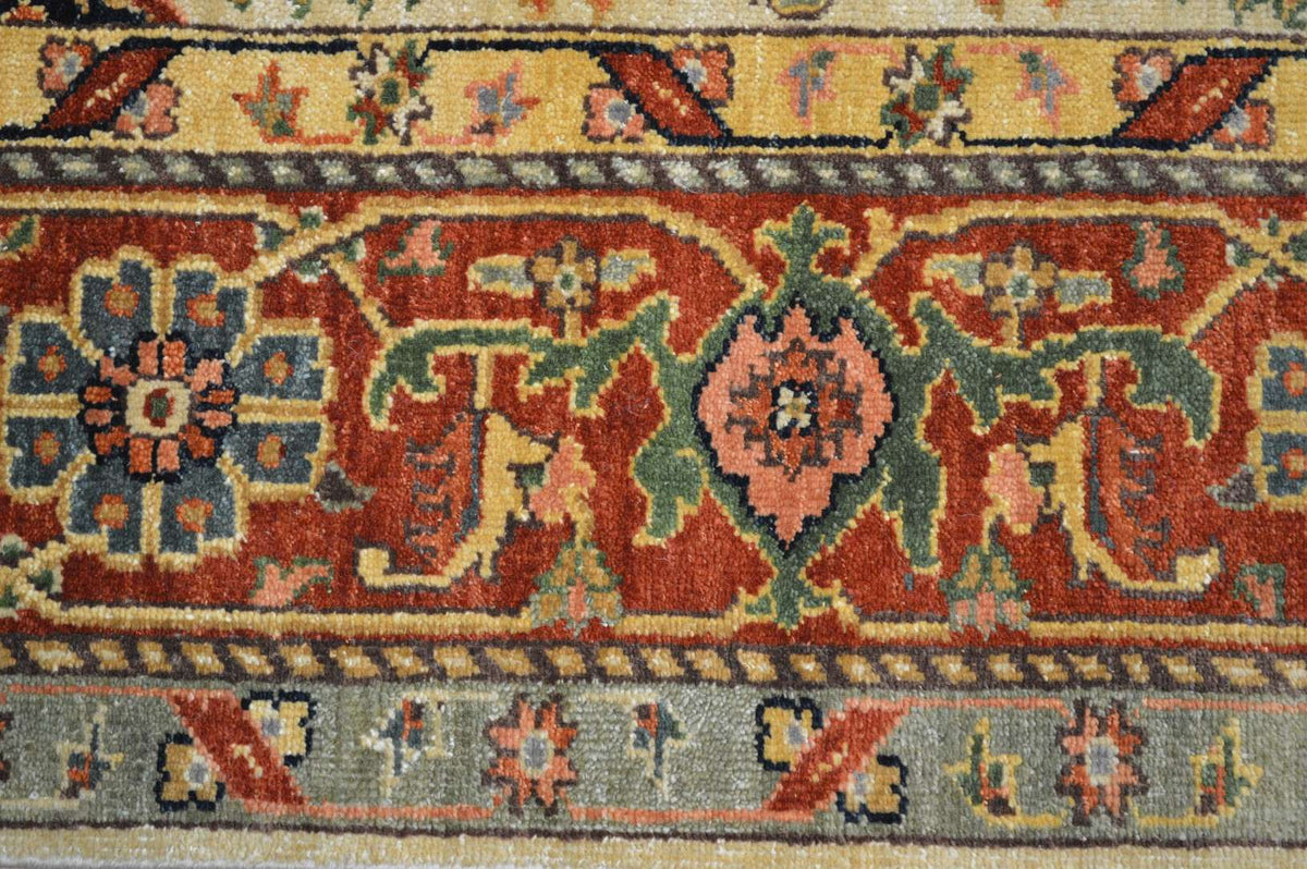 8' 0" x 10' 0" India Serapi Rug image 7