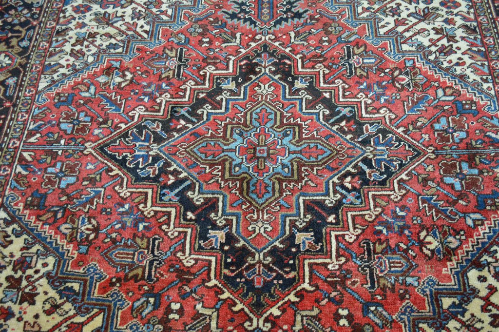 7' 4" x 8' 7" Persian Heriz Rug image 4