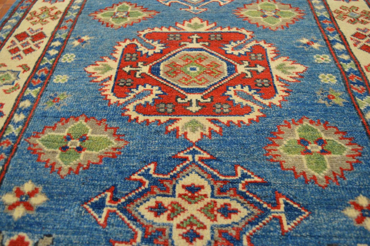 2' 8" x 9' 7" Pakistan Kazak Runner image 3
