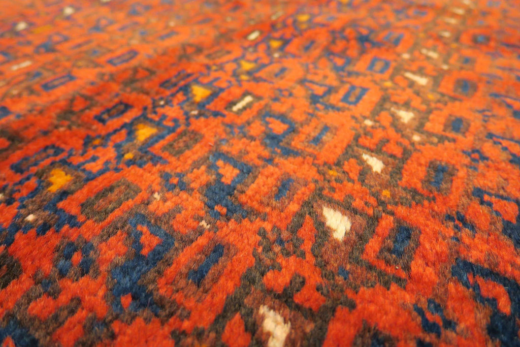 6' 6" x 9' 6" Persian Shiraz Rug image 9