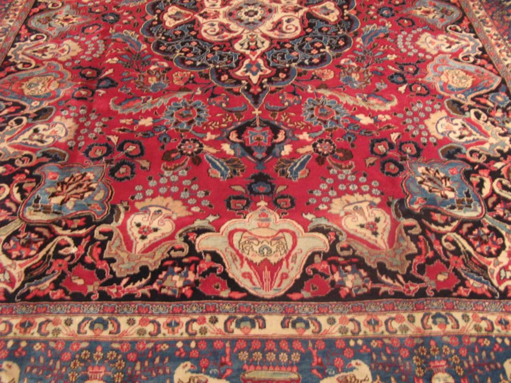 9' 5" x 12' 5" Persian Mashhad Rug image 8