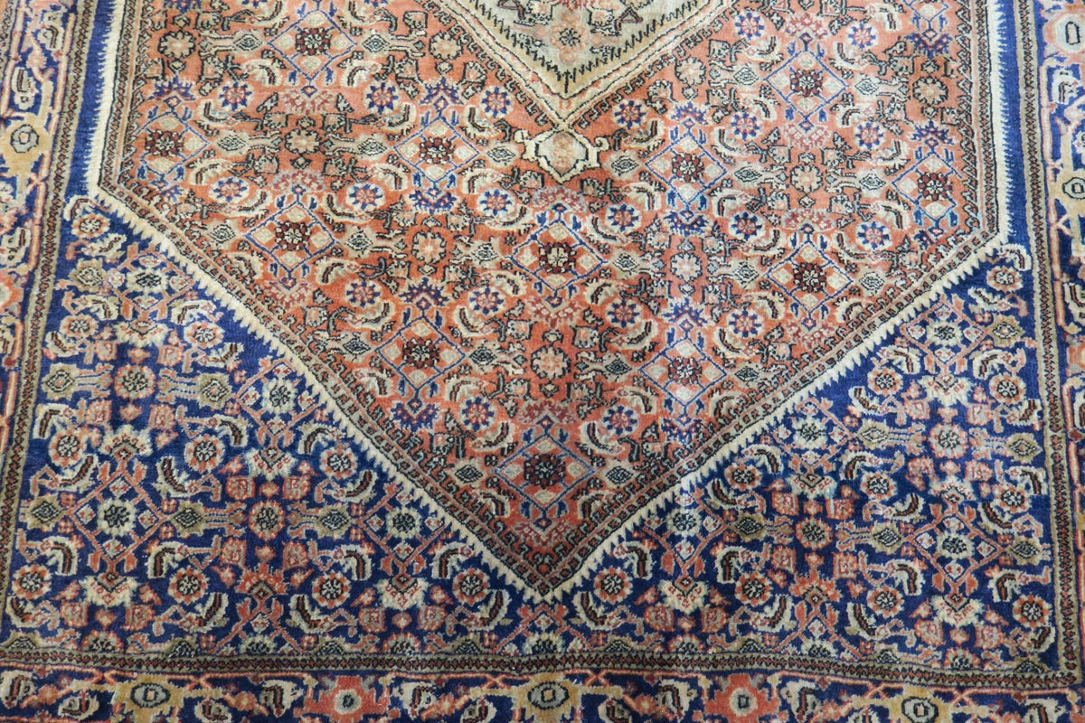 3' 8" x 5' 5" Persian Bijar Rug image 9