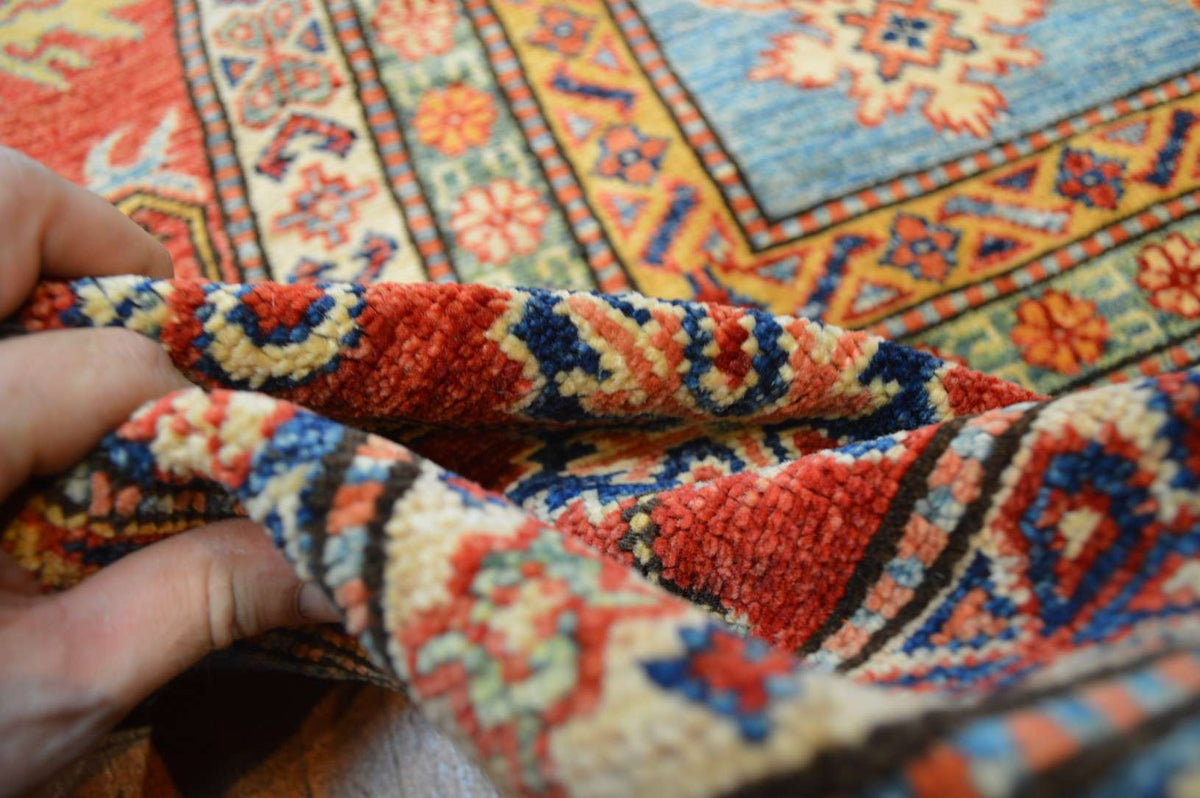7' 8" x 10' 4" Pakistan Kazak Rug image 11