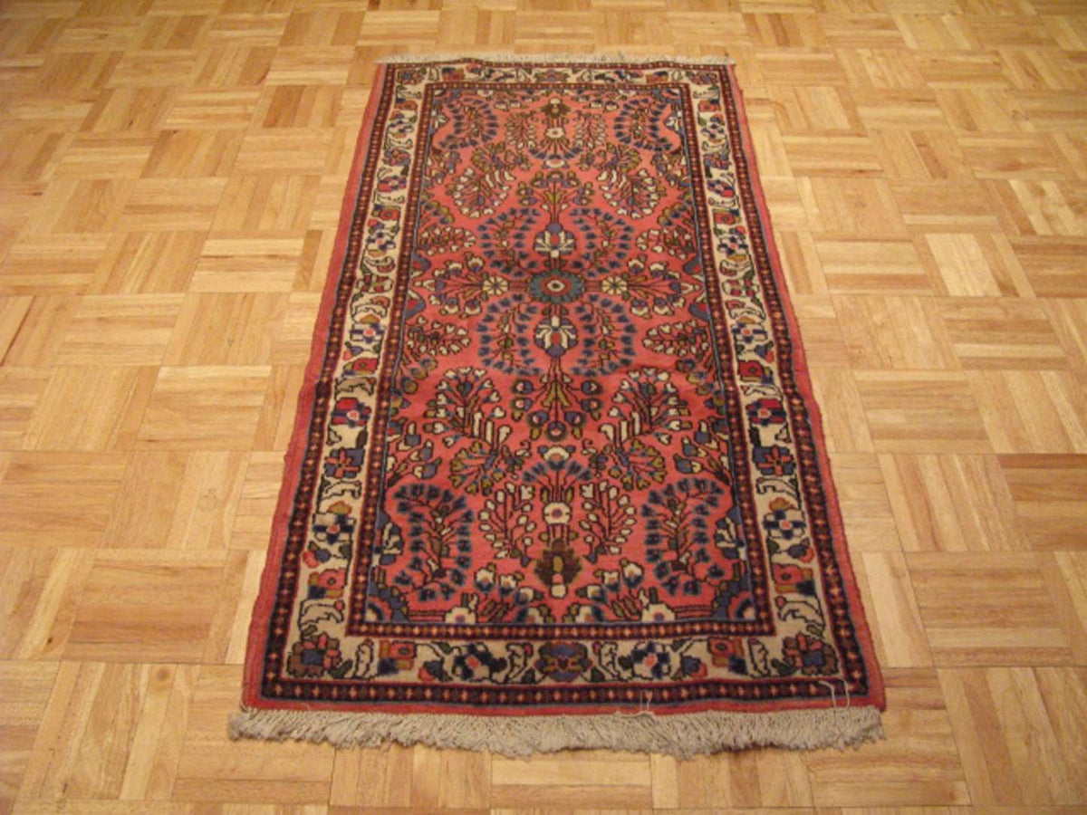 2' 2" x 4' 6" Persian Sarouk Rug image 1