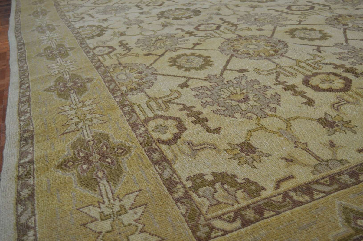 10' 4" x 14' 3" Turkish Oushak Rug image 1