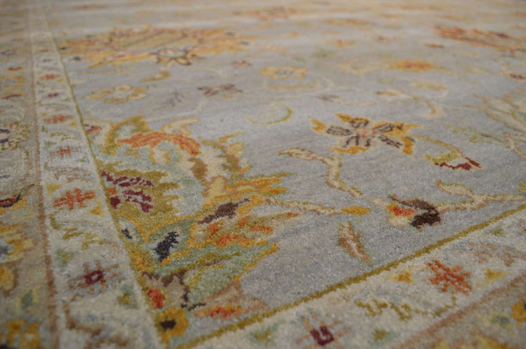 10' 1" x 14' 0" India Sultanabad Rug image 9