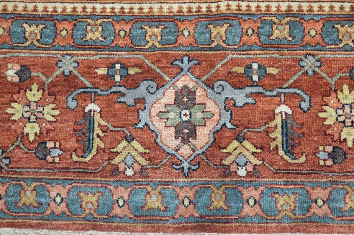 9' 8" x 13' 7" India Serapi Rug image 5