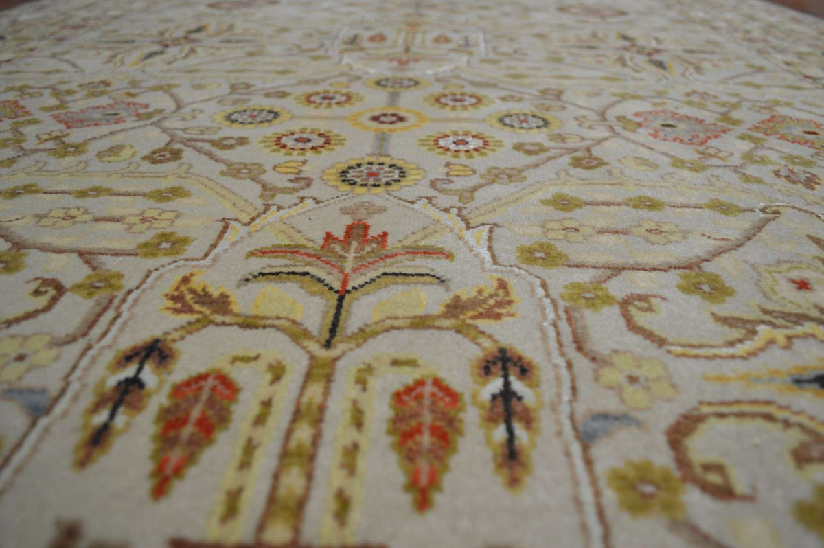 4' 1" x 11' 4" India Agra Runner image 5