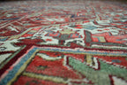 7' 9" x 11' 4" Persian Heriz Rug image 8