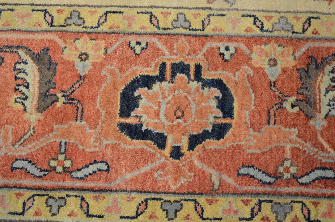 9' 4" x 13' 5" India Mahal Rug image 8
