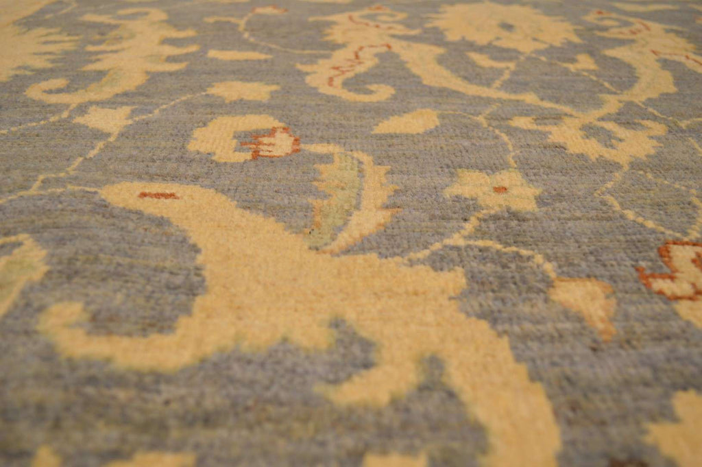 4' 10" x 7' 8" Pakistan Peshawar Rug image 2
