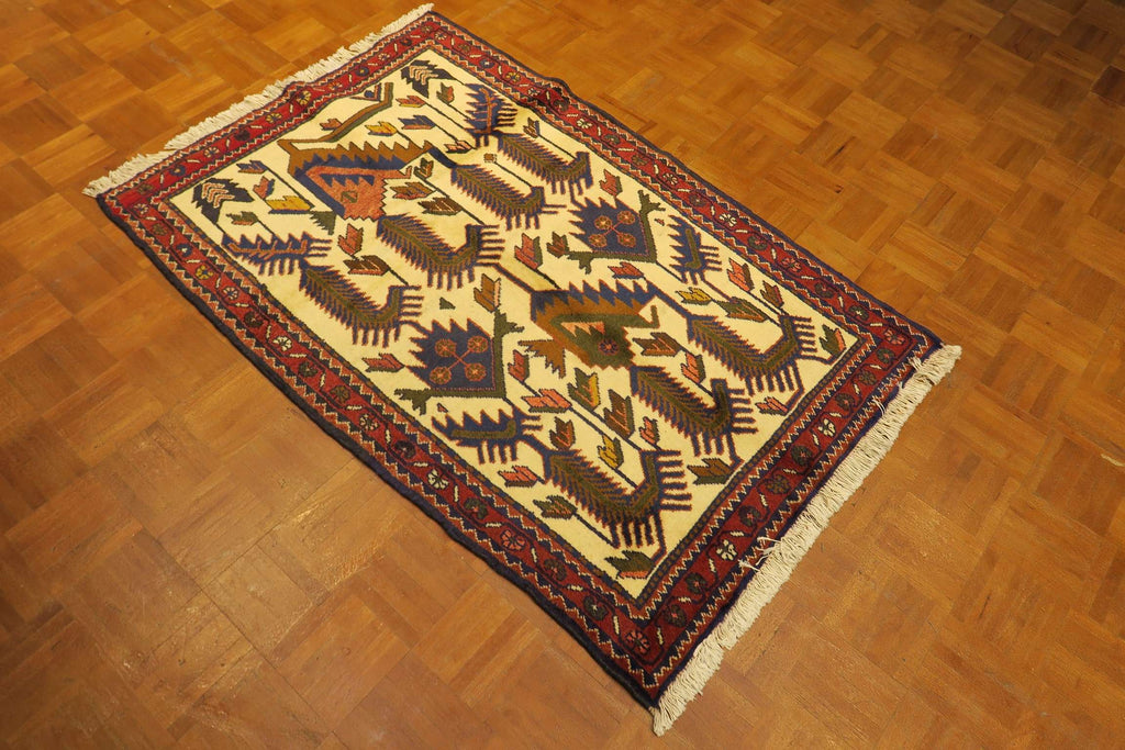 3' 3" x 4' 9" Persian Hamadan Rug image 7