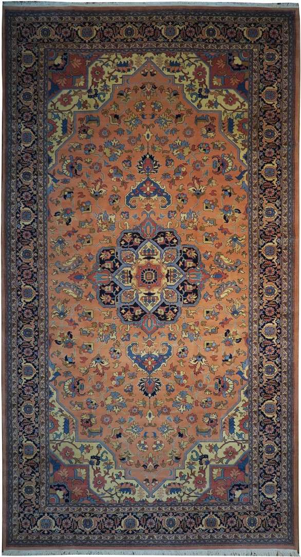 9' 8" x 18' 4" India Heriz Rug image 0