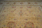 10' 0" x 13' 9" India Sultanabad Rug image 5