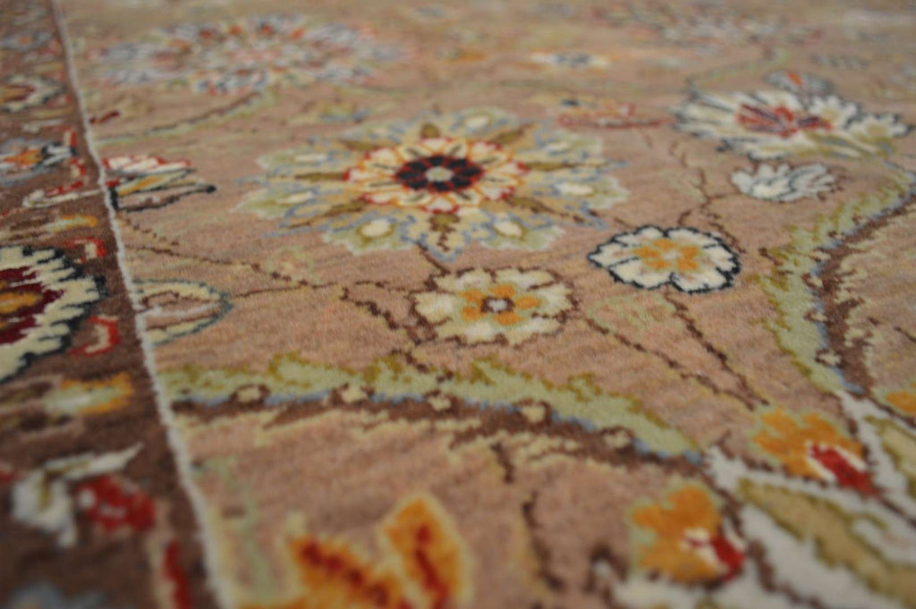 9' 0" x 11' 9" India Agra Rug image 9