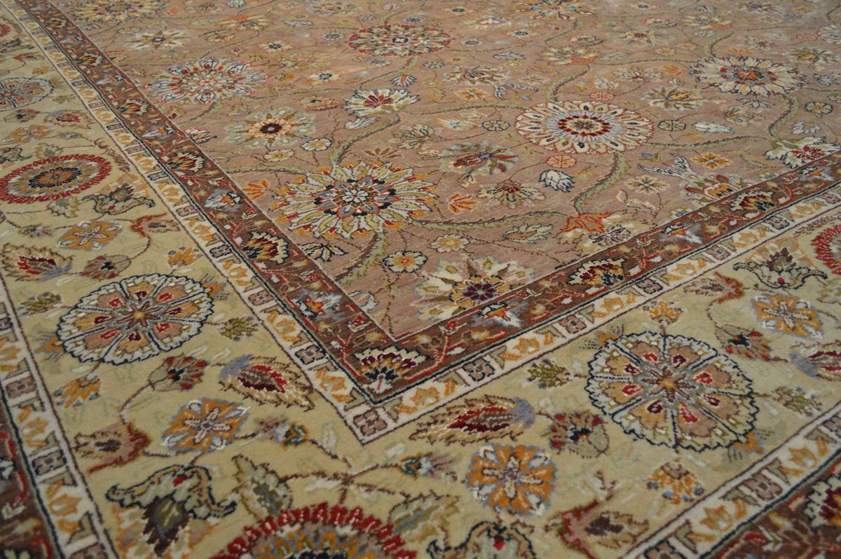 9' 0" x 11' 9" India Agra Rug image 6