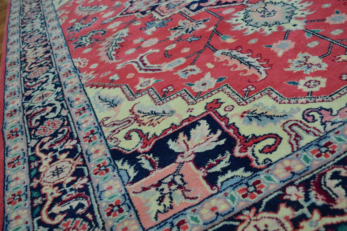 5' 5" x 8' 8" India Heriz Rug image 8