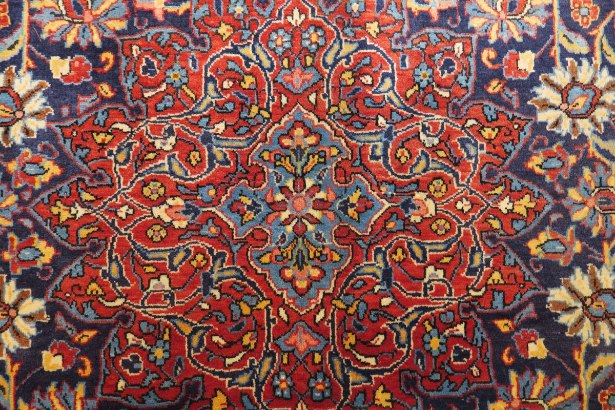 7' 5" x 11' 5" Persian Golpayegan Rug image 4