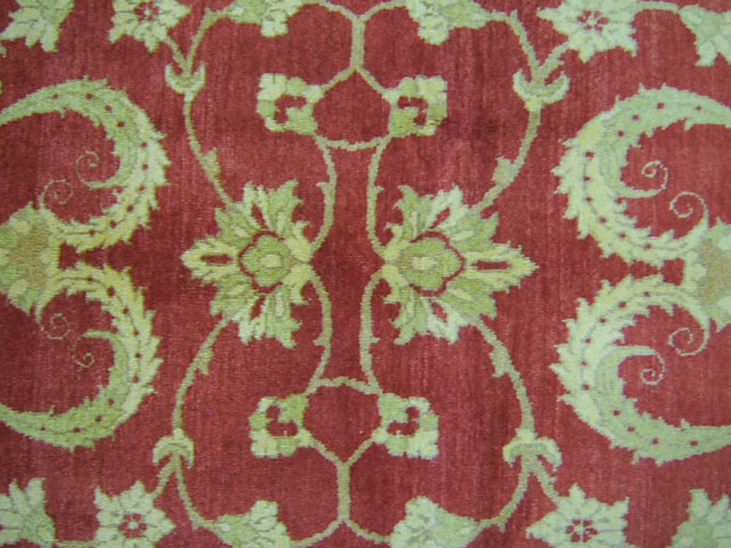 5' 5" x 6' 2" Persian Sultanabad Rug image 3