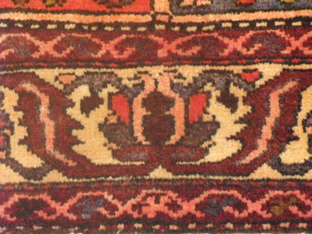 5' 4" x 9' 1" Persian Bakhtiari Rug image 7