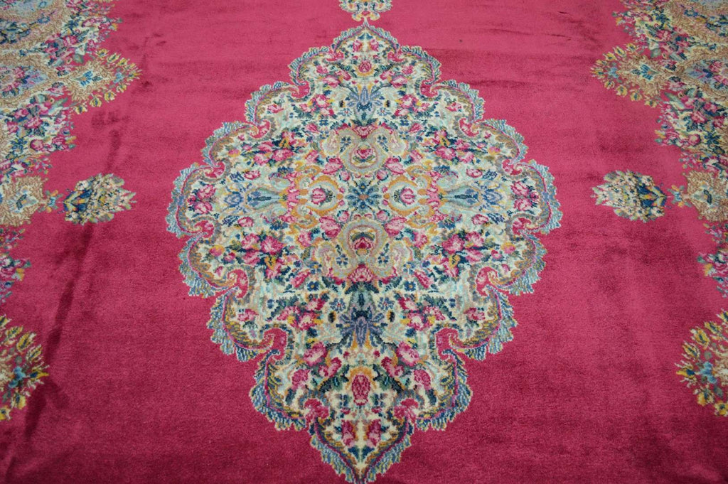8' 6" x 12' 8" USA Karastan Rug image 3