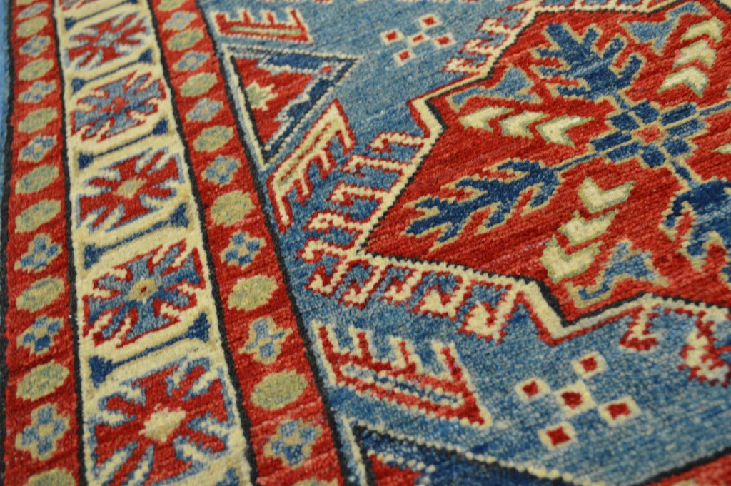 2' 7" x 9' 7" Pakistan Kazak Runner image 4