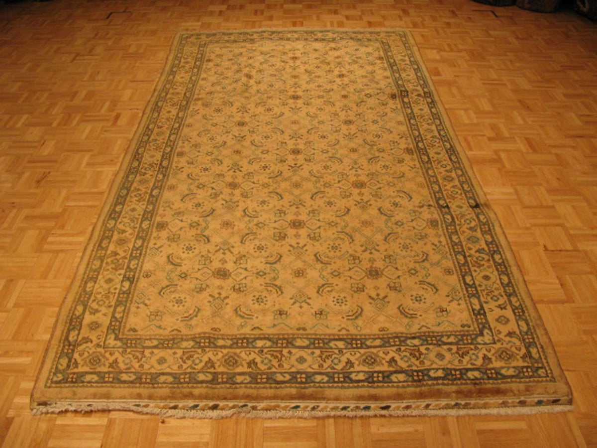 5' 7" x 11' 0" Persian Mahal Runner image 1