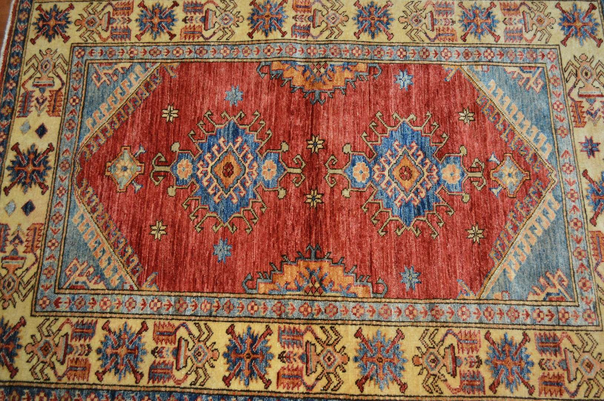 3' 7" x 4' 10" Pakistan Kazak Rug image 6