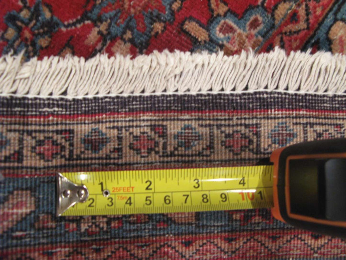 8' 1" x 10' 9" Persian Varamin Rug image 12