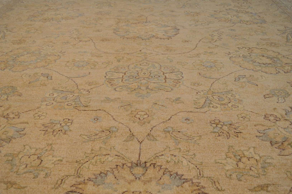 8' 1" x 9' 10" Pakistan Peshawar Rug image 9