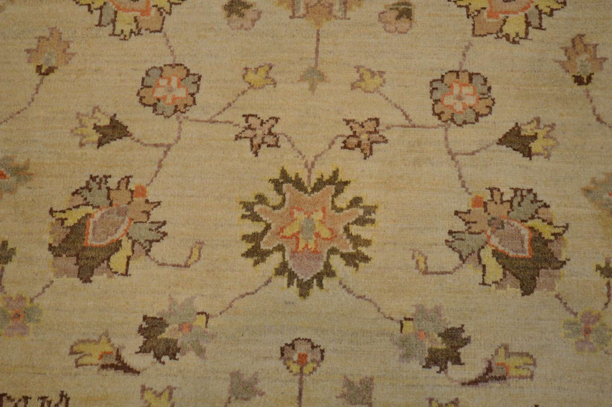 4' 0" x 5' 10" Pakistan Peshawar Rug image 8