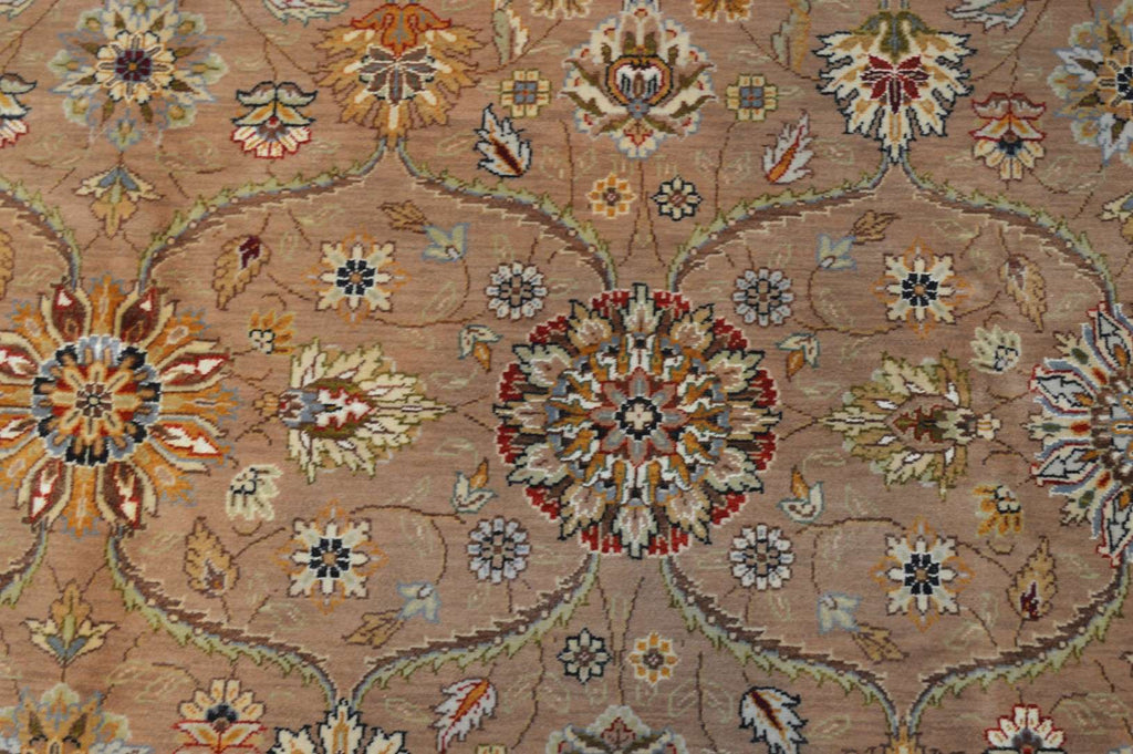 8' 9" x 12' 0" India Agra Rug image 3