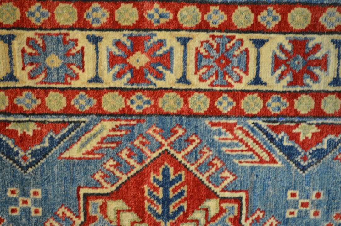 2' 7" x 9' 7" Pakistan Kazak Runner image 8