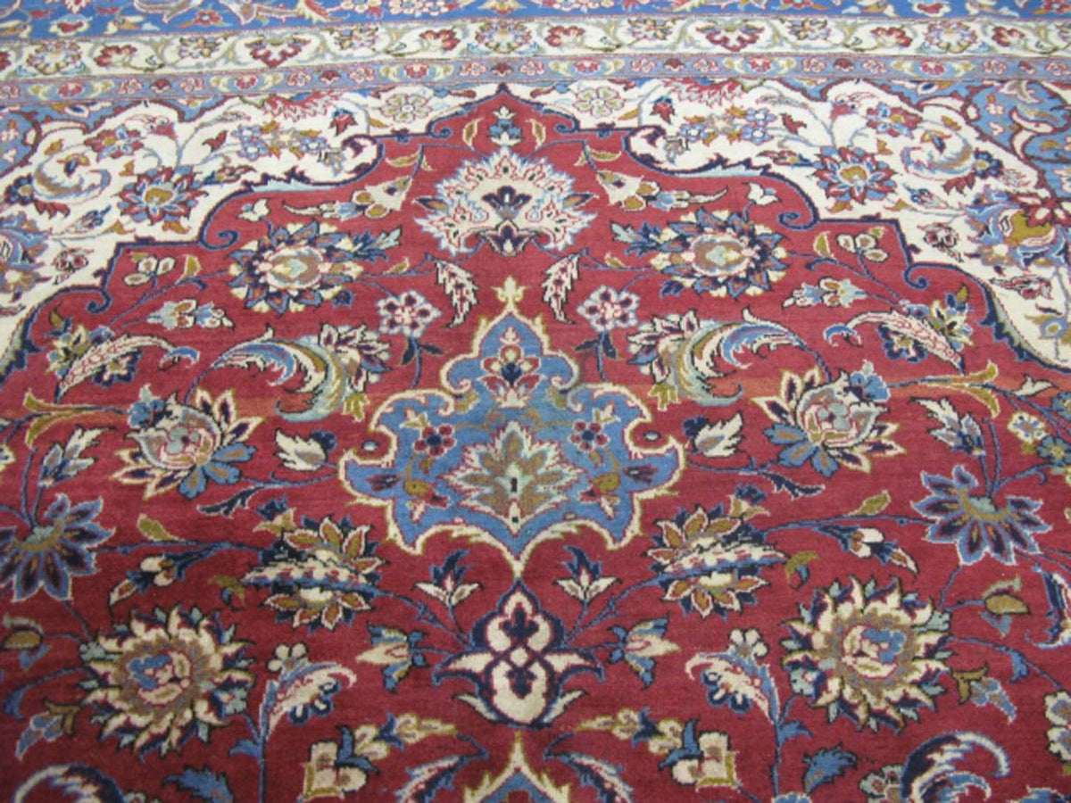 9' 1" x 13' 0" Persian Najafabad Rug image 7