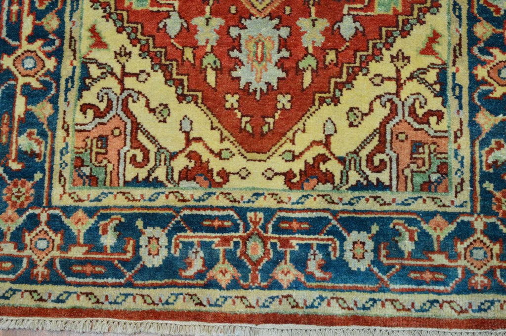 3' 0" x 4' 9" India Serapi Rug image 5