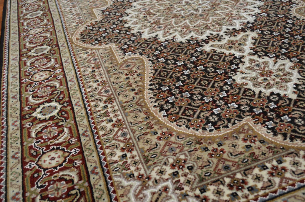 4' 2" x 6' 2" India Bijar Rug image 3