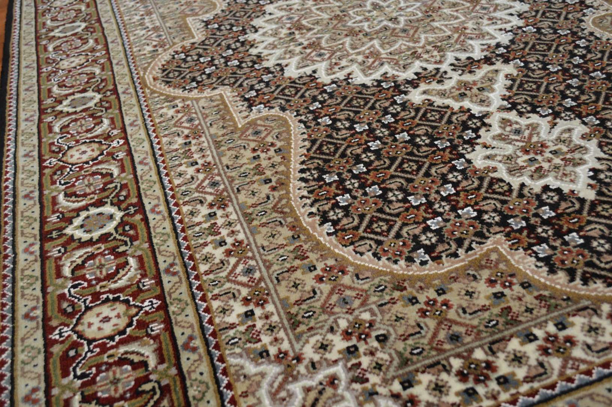 4' 2" x 6' 2" India Bijar Rug image 3