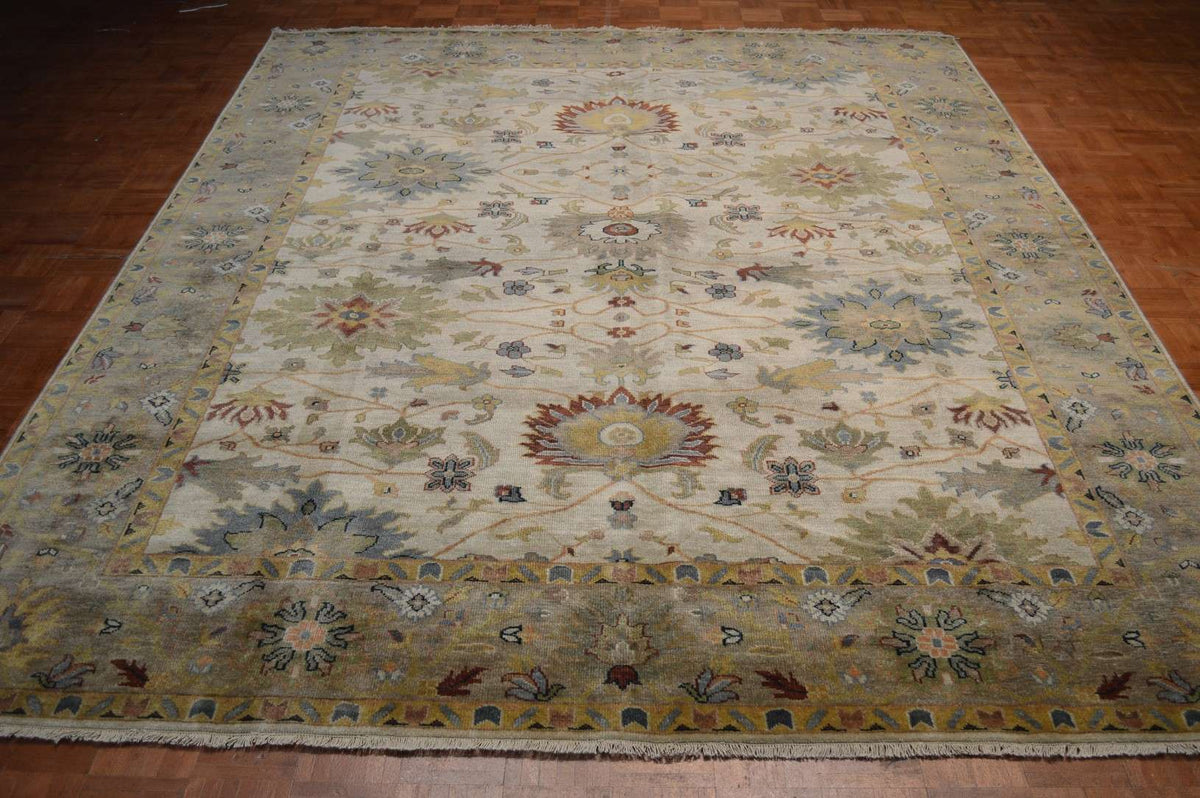 8' 0" x 9' 9" India Mahal Rug image 1