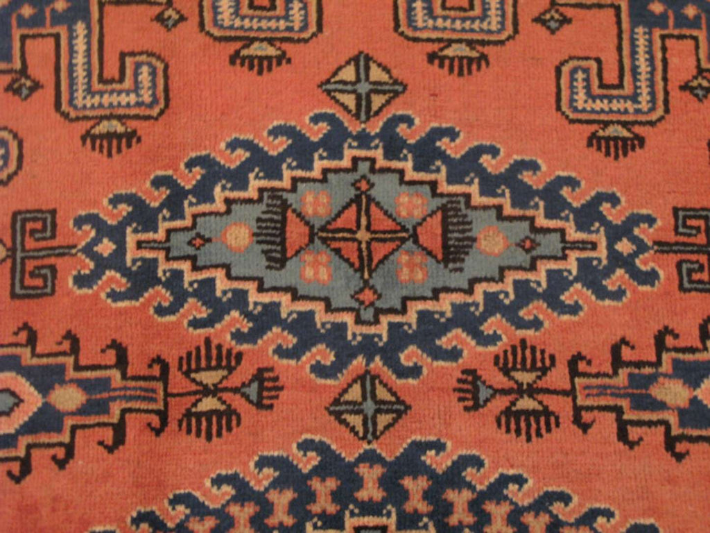 4' 1" x 7' 3" Persian Vis Rug image 5