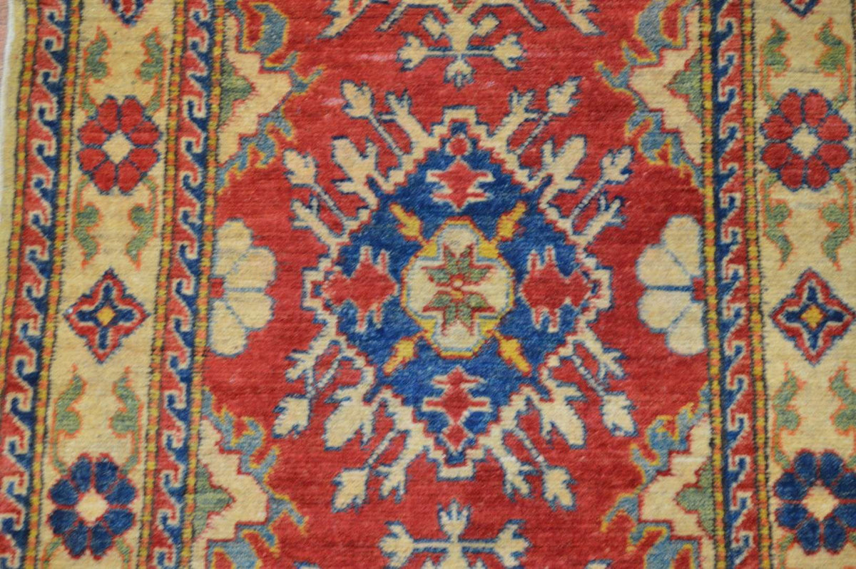 2' 7" x 10' 7" Pakistan Kazak Runner image 6