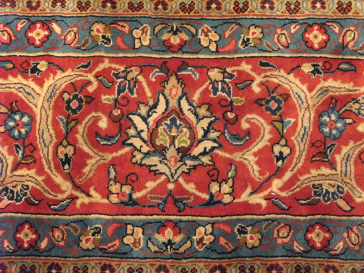 10' 5" x 17' 7" Persian Sarouk Rug image 9